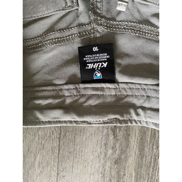 Kuhl Women's Grey Trekr Kapri Outdoor/Hiking Soft Stretch Capri Pants Size 10 - Picture 10 of 14